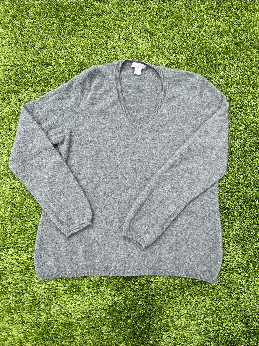 Charter Club Heather Gray V-Neck 2-ply Cashmere Sweater